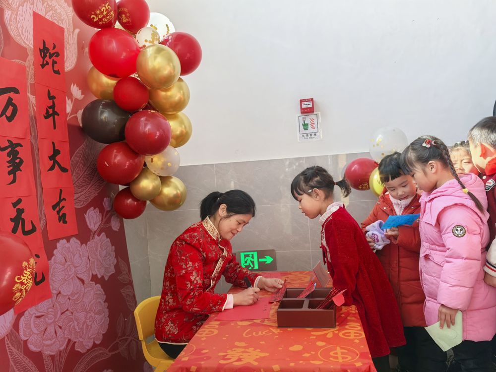 3c1762ea5fe04c8e8260225abed78d81.jpg 3c1762ea5fe04c8e8260225abed78d81.jpg