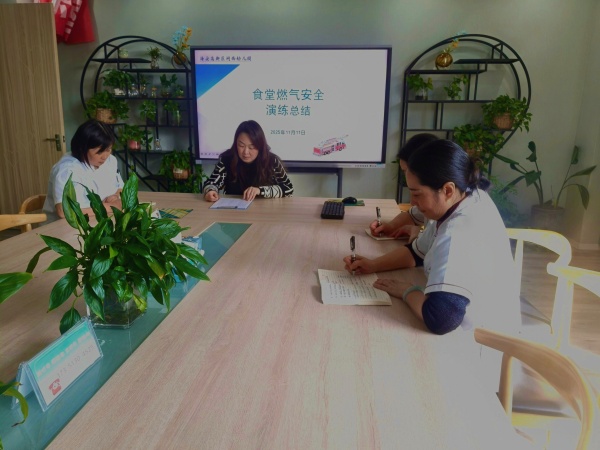 08c65a2a3a5542afad6ffc2290c0a3fa.jpg 08c65a2a3a5542afad6ffc2290c0a3fa.jpg