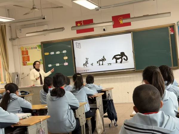 f7bb3258b43f4550bee3bd404cbcedb4.jpg f7bb3258b43f4550bee3bd404cbcedb4.jpg