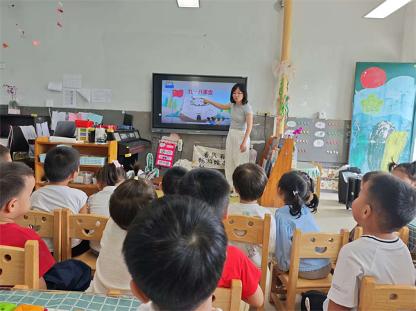 c9f5e09dbaf04993beab313eef761071.jpg c9f5e09dbaf04993beab313eef761071.jpg